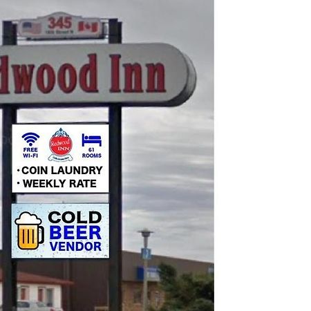 Redwood Motor Inn Brandon Ngoại thất bức ảnh