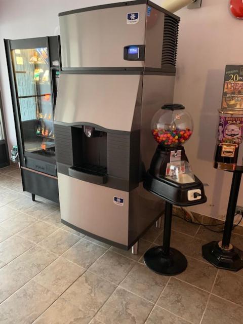 Redwood Motor Inn Brandon Ngoại thất bức ảnh