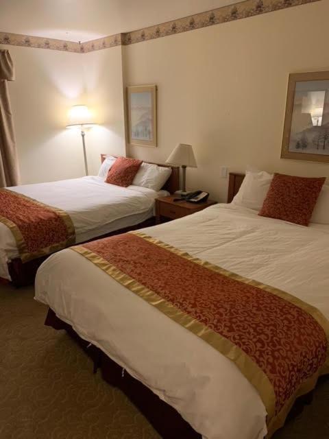 Redwood Motor Inn Brandon Ngoại thất bức ảnh